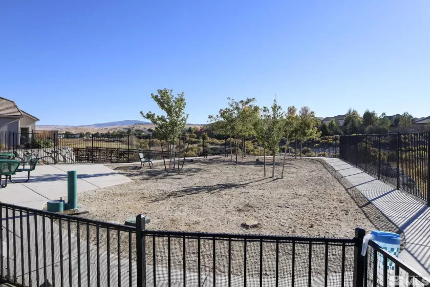 4889 Pescadero Dr, Sparks, Nevada 89436, 2 Bedrooms Bedrooms, ,2 BathroomsBathrooms,Residential,For Sale,Pescadero Dr,240013003