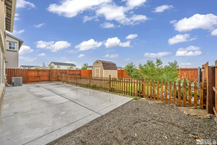 8840 Mahon Dr, Reno, Nevada 89506, 3 Bedrooms Bedrooms, ,2 BathroomsBathrooms,Residential,For Sale,Mahon Dr,240013002