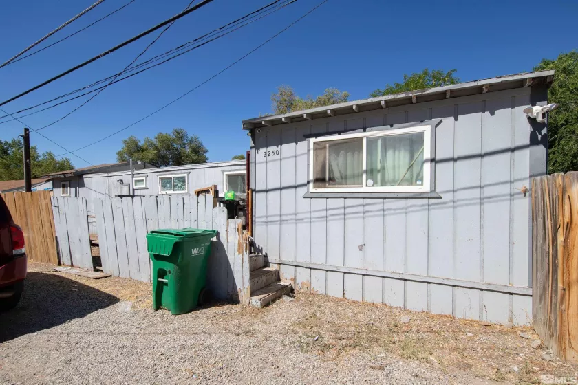 2240 Airport Rd, Carson City, Nevada 89706, 2 Bedrooms Bedrooms, ,1 BathroomBathrooms,Residential,For Sale,Airport Rd,240011276