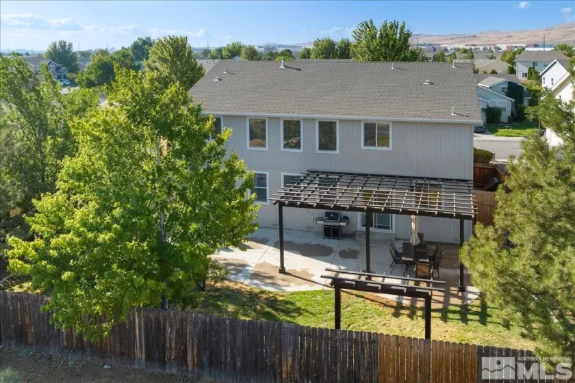 9215 Rising Moon Drive, Reno, Nevada 89506, 3 Bedrooms Bedrooms, ,2 BathroomsBathrooms,Residential,For Sale,Rising Moon Drive,240010919