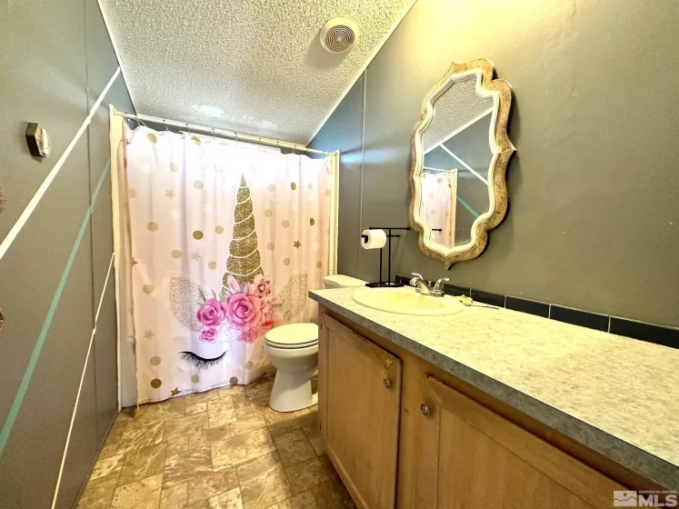 20 Mahogany Blvd, Hadley, Nevada 89045, 4 Bedrooms Bedrooms, ,3 BathroomsBathrooms,Residential,For Sale,Mahogany Blvd,240010682