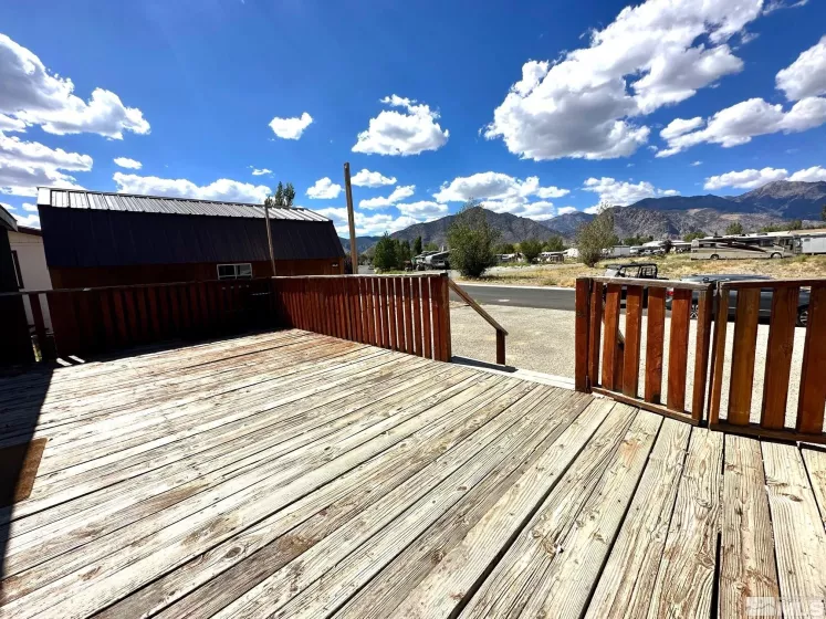 20 Mahogany Blvd, Hadley, Nevada 89045, 4 Bedrooms Bedrooms, ,3 BathroomsBathrooms,Residential,For Sale,Mahogany Blvd,240010682