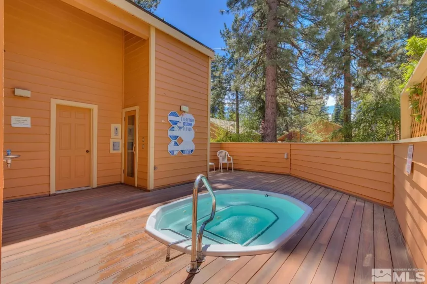 231 Incline Way, Incline Village, Nevada 89451, 2 Bedrooms Bedrooms, ,2 BathroomsBathrooms,Residential,For Sale,Incline Way,240010849