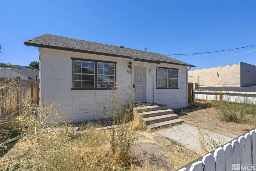 710 Walsh St, Carson City, Nevada 89701, 2 Bedrooms Bedrooms, ,1 BathroomBathrooms,Residential,For Sale,Walsh St,240010838