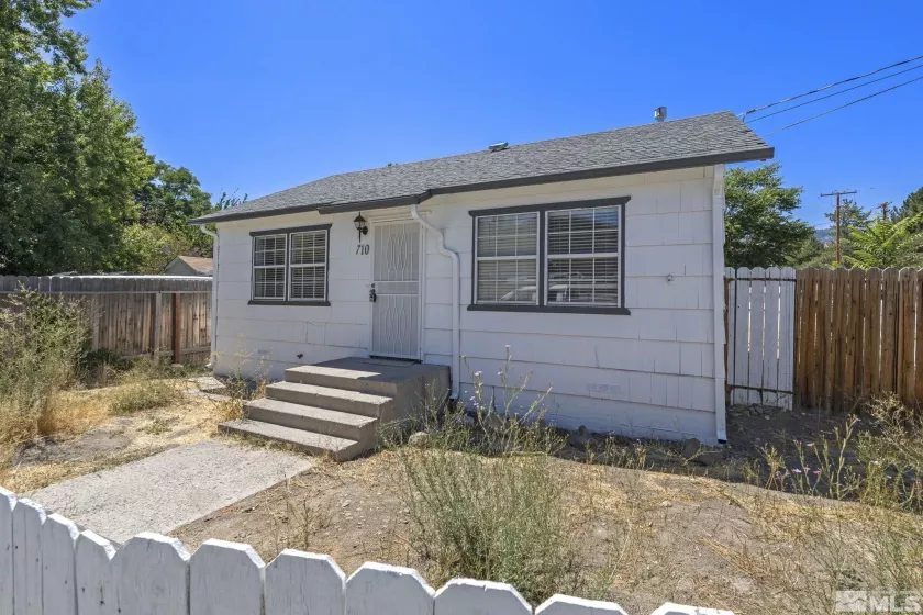 710 Walsh St, Carson City, Nevada 89701, 2 Bedrooms Bedrooms, ,1 BathroomBathrooms,Residential,For Sale,Walsh St,240010838