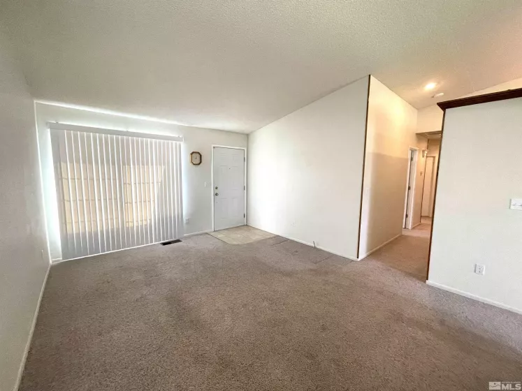 7845 Crystal Shores Ct, Reno, Nevada 89506, 3 Bedrooms Bedrooms, ,2 BathroomsBathrooms,Residential,For Sale,Crystal Shores Ct,240010766