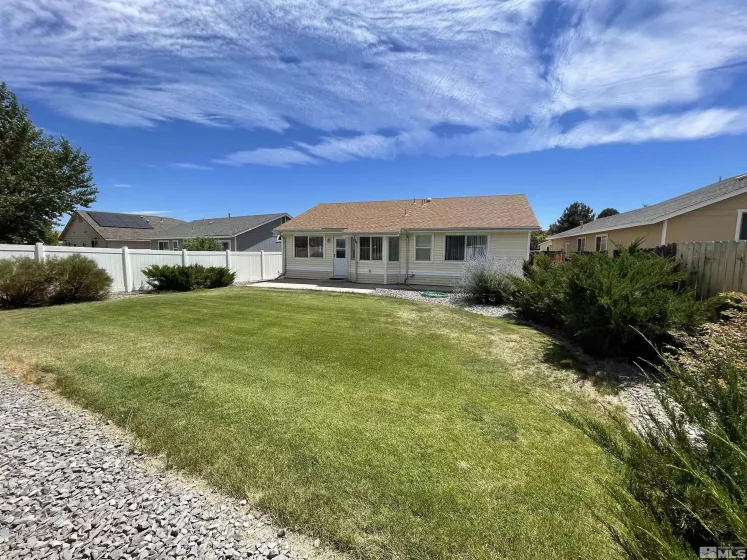 7845 Crystal Shores Ct, Reno, Nevada 89506, 3 Bedrooms Bedrooms, ,2 BathroomsBathrooms,Residential,For Sale,Crystal Shores Ct,240010766