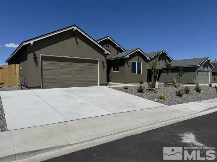 870 Agate Way, Fernley, Nevada 89408, 3 Bedrooms Bedrooms, ,2 BathroomsBathrooms,Residential,For Sale,Agate Way,240010587