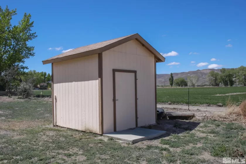 39 Baker Ln, Yerington, Nevada 89447, 4 Bedrooms Bedrooms, ,3 BathroomsBathrooms,Residential,For Sale,Baker Ln,240005873