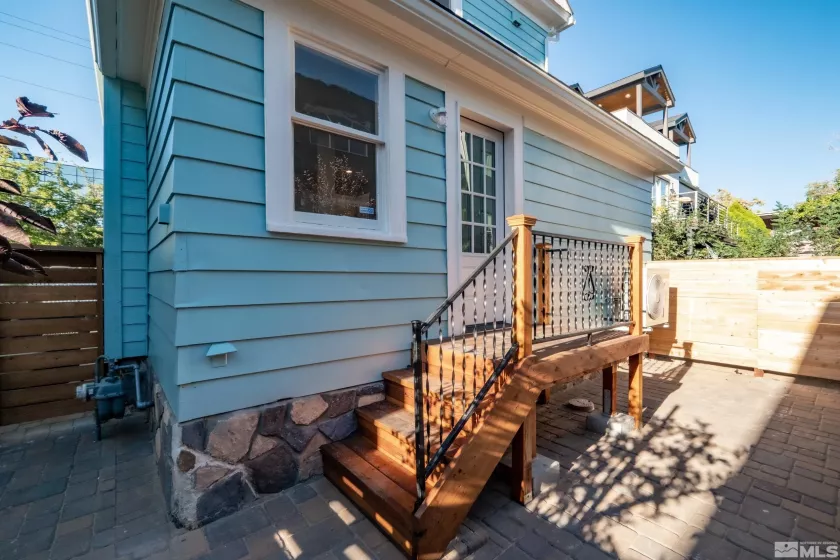 214 Stewart St, Reno, Nevada 89501, ,Residential Income,For Sale,Stewart St,240010908