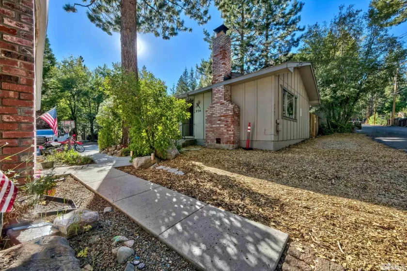 934 Wendy Lane, Incline Village, Nevada 89451, ,Residential Income,For Sale,Wendy Lane,240010741