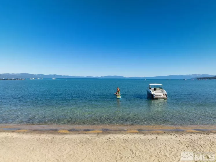 930 Balbijou Rd, South Lake Tahoe, Ca, California 96150, ,Commercial Sale,For Sale,Balbijou Rd,240010615