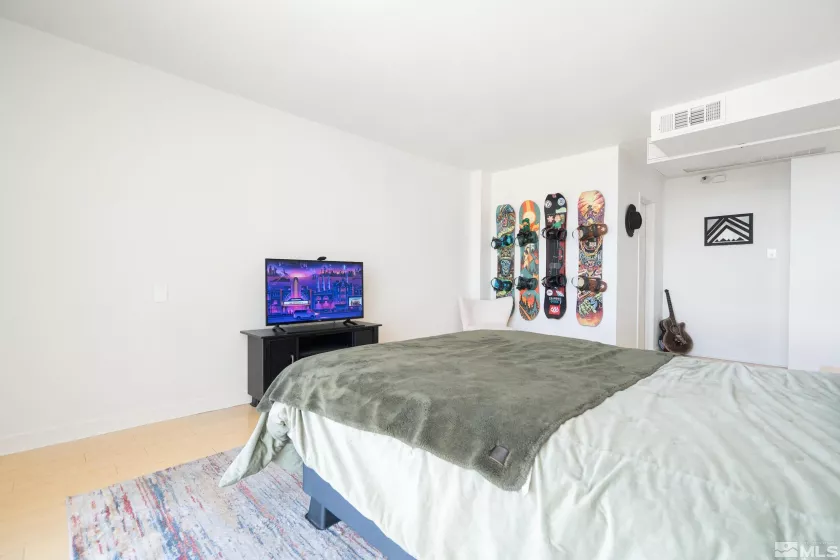 567 W 4th Street, Reno, Nevada 89503, 1 Bedroom Bedrooms, ,1 BathroomBathrooms,Residential,For Sale,W 4th Street,240013032