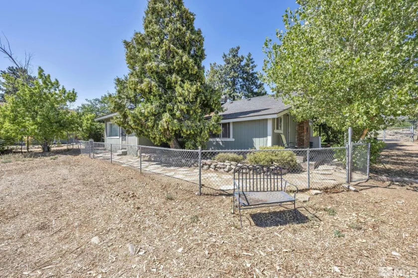 5785 Carl Dr., Reno, Nevada 89511, 2 Bedrooms Bedrooms, ,1 BathroomBathrooms,Residential,For Sale,Carl Dr.,240013034