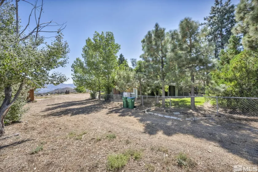 5785 Carl Dr., Reno, Nevada 89511, 2 Bedrooms Bedrooms, ,1 BathroomBathrooms,Residential,For Sale,Carl Dr.,240013034