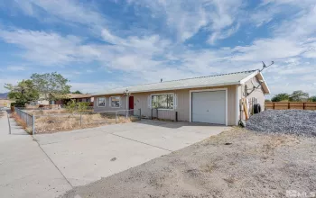 270 Flint St, Fernley, Nevada 89408, 3 Bedrooms Bedrooms, ,2 BathroomsBathrooms,Residential,For Sale,Flint St,240013035