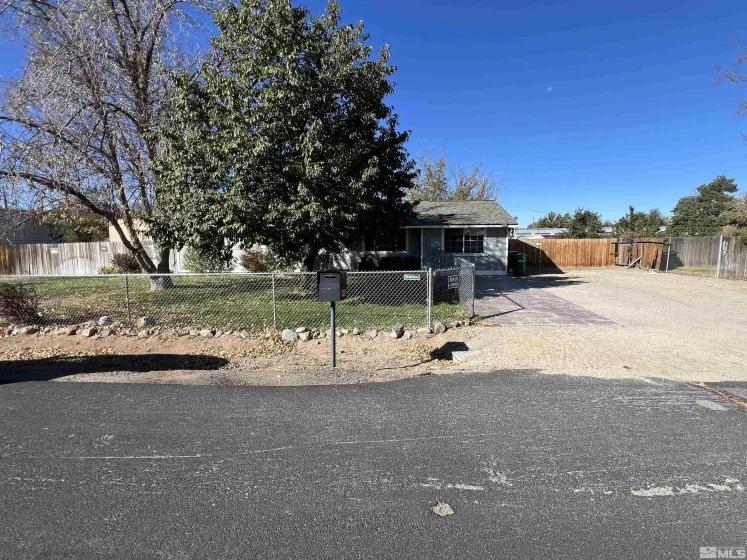 8985 Limnol St, Reno, Nevada 89506, 3 Bedrooms Bedrooms, ,1 BathroomBathrooms,Residential,For Sale,Limnol St,240013505