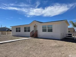 54 Whiteface, Yerington, Nevada 89447, 3 Bedrooms Bedrooms, ,2 BathroomsBathrooms,Residential,For Sale,Whiteface,240013127