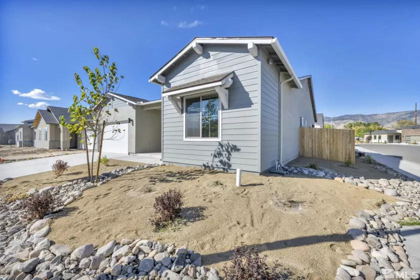 204 Pearl Peak Drive, Carson City, Nevada 89701, 3 Bedrooms Bedrooms, ,2 BathroomsBathrooms,Residential,For Sale,Pearl Peak Drive,240013118