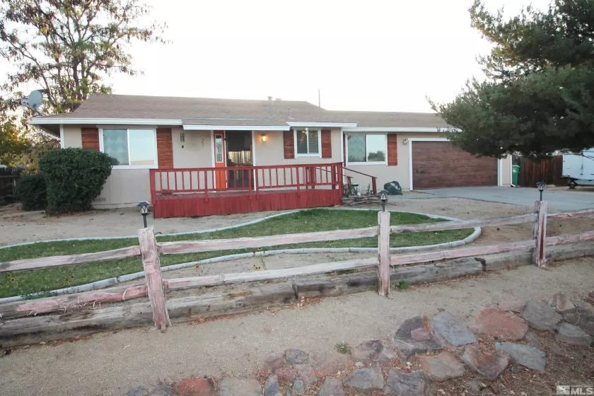 27 Amanda Circle, Sparks, Nevada 89436, 2 Bedrooms Bedrooms, ,1 BathroomBathrooms,Residential,For Sale,Amanda Circle,240013525