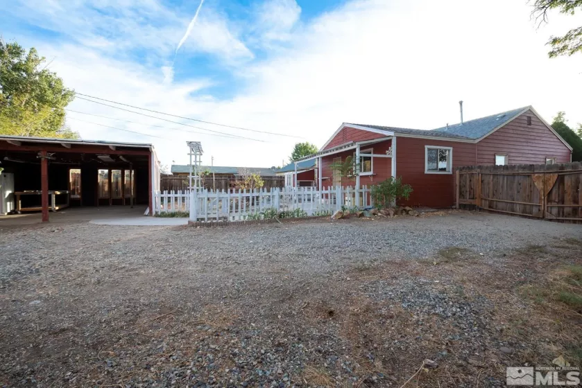 222 Valley Dr., Yerington, Nevada 89447, 3 Bedrooms Bedrooms, ,2 BathroomsBathrooms,Residential,For Sale,Valley Dr.,240013079