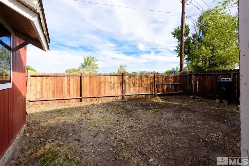 222 Valley Dr., Yerington, Nevada 89447, 3 Bedrooms Bedrooms, ,2 BathroomsBathrooms,Residential,For Sale,Valley Dr.,240013079