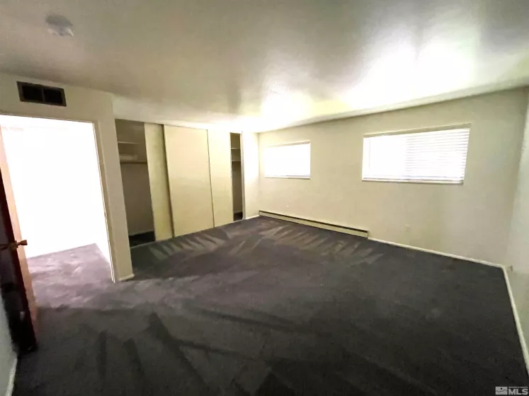 270 Smithridge Park, Reno, Nevada 89502, 2 Bedrooms Bedrooms, ,1 BathroomBathrooms,Residential,For Sale,Smithridge Park,240013073