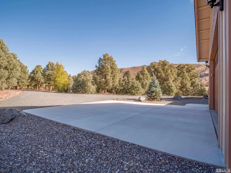 931 Karnes Drive, Gardnerville, Nevada 89410, 3 Bedrooms Bedrooms, ,2 BathroomsBathrooms,Residential,For Sale,Karnes Drive,240013153