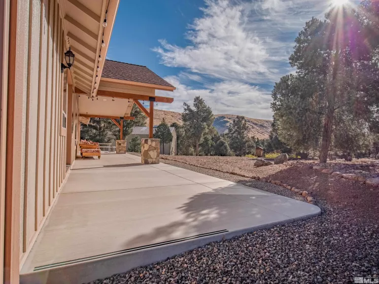 931 Karnes Drive, Gardnerville, Nevada 89410, 3 Bedrooms Bedrooms, ,2 BathroomsBathrooms,Residential,For Sale,Karnes Drive,240013153