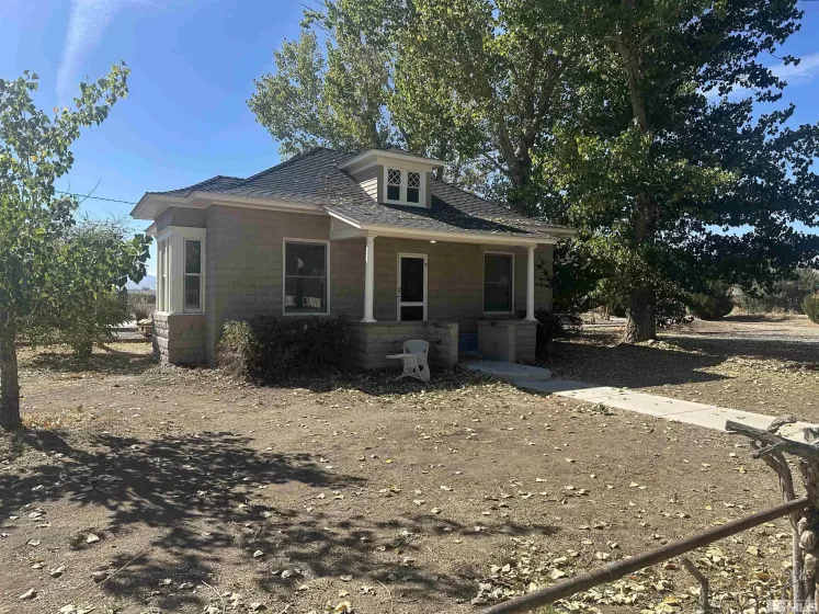 625 Bridge, Yerington, Nevada 89447, 3 Bedrooms Bedrooms, ,2 BathroomsBathrooms,Residential,For Sale,Bridge,240013146