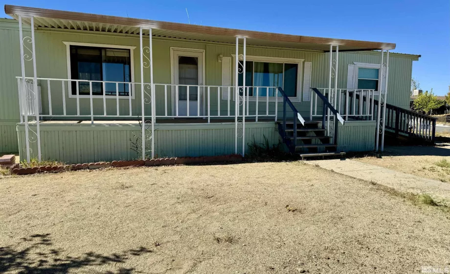 450 Compton St., Reno, Nevada 89506, 3 Bedrooms Bedrooms, ,2 BathroomsBathrooms,Residential,For Sale,Compton St.,240006421