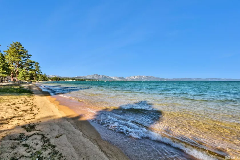 3865 Beach Road, South Lake Tahoe, California 96150, 3 Bedrooms Bedrooms, ,2 BathroomsBathrooms,Residential,For Sale,Beach Road,240013431