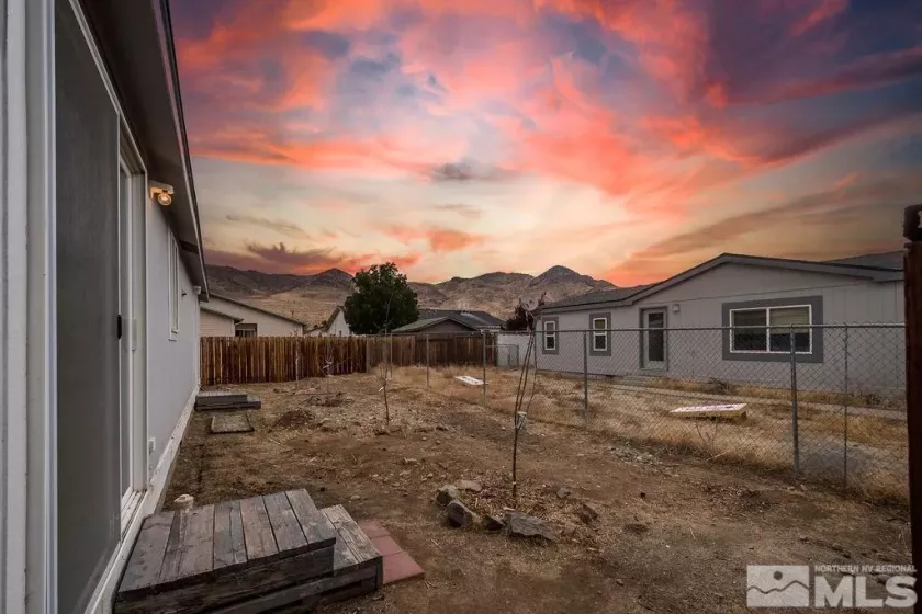 213 Glen Vista Dr, Dayton, Nevada 89403, 2 Bedrooms Bedrooms, ,2 BathroomsBathrooms,Residential,For Sale Or Lease Option,Glen Vista Dr,240013402