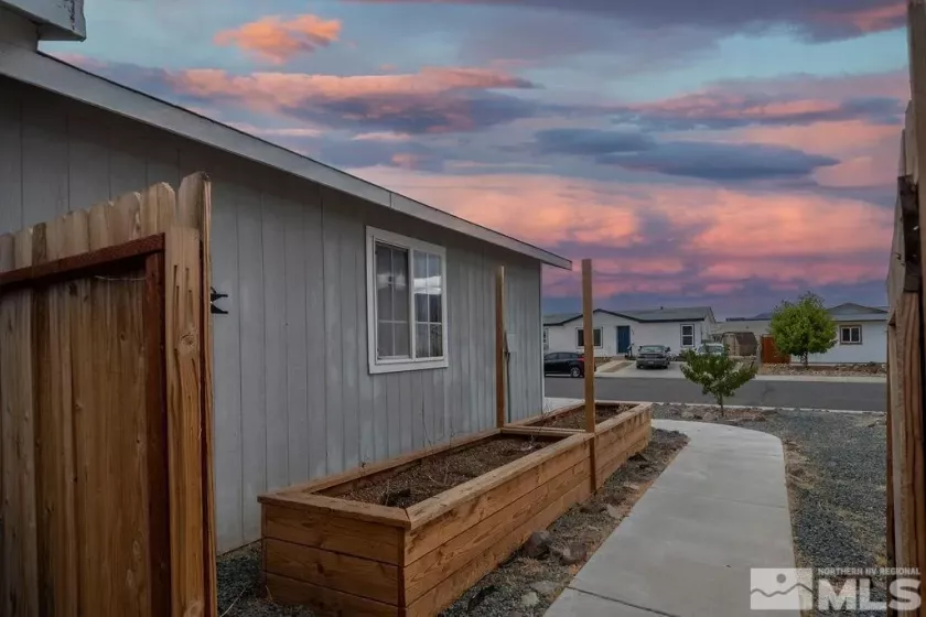 213 Glen Vista Dr, Dayton, Nevada 89403, 2 Bedrooms Bedrooms, ,2 BathroomsBathrooms,Residential,For Sale Or Lease Option,Glen Vista Dr,240013402