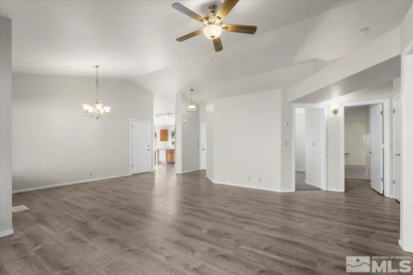 5154 Aspenview Drive, Reno, Nevada 89523, 3 Bedrooms Bedrooms, ,2 BathroomsBathrooms,Residential,For Sale,Aspenview Drive,240013361