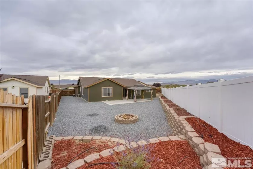 503 Black Angus Cir, Fernley, Nevada 89408, 3 Bedrooms Bedrooms, ,2 BathroomsBathrooms,Residential,For Sale,Black Angus Cir,240013359