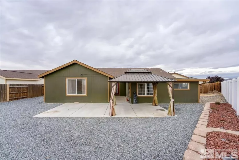 503 Black Angus Cir, Fernley, Nevada 89408, 3 Bedrooms Bedrooms, ,2 BathroomsBathrooms,Residential,For Sale,Black Angus Cir,240013359