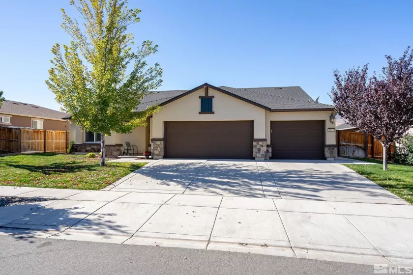 7375 Rutherford Dr, Reno, Nevada 89506, 4 Bedrooms Bedrooms, ,3 BathroomsBathrooms,Residential,For Sale,Rutherford Dr,240013291