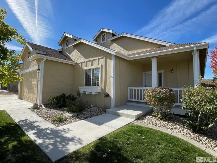 7645 Crest Bluff Dr, Reno, Nevada 89506, 3 Bedrooms Bedrooms, ,2 BathroomsBathrooms,Residential,For Sale,Crest Bluff Dr,240013280