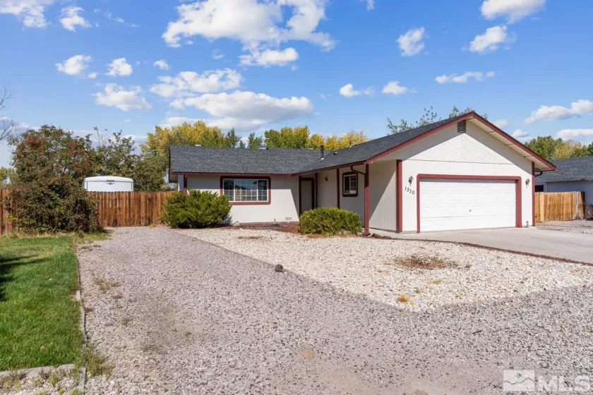 1330 Lattin Rd, Fallon, Nevada 89406, 3 Bedrooms Bedrooms, ,2 BathroomsBathrooms,Residential,For Sale,Lattin Rd,240013196