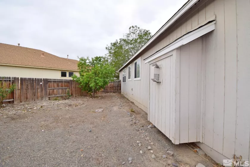 573 Sunrise Circle, Fernley, Nevada 89408, 3 Bedrooms Bedrooms, ,2 BathroomsBathrooms,Residential,For Sale,Sunrise Circle,240013518