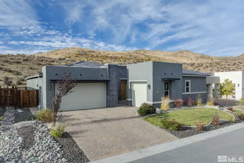 9191 Graycliff Ln, Reno, Nevada 89523, 3 Bedrooms Bedrooms, ,3 BathroomsBathrooms,Residential,For Sale,Graycliff Ln,240013177