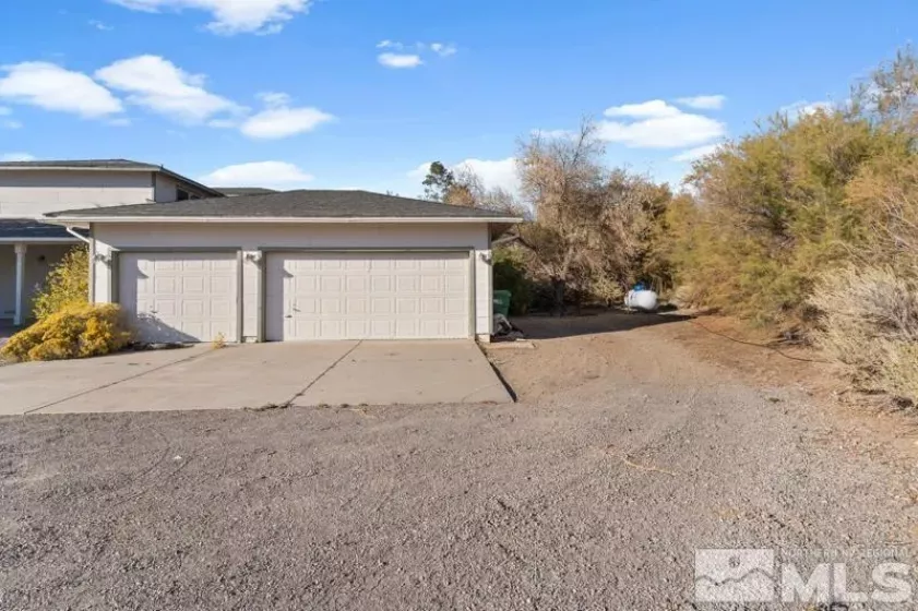 8910 Western Skies Drive, Reno, Nevada 89521, 3 Bedrooms Bedrooms, ,2 BathroomsBathrooms,Residential,For Sale,Western Skies Drive,240013173