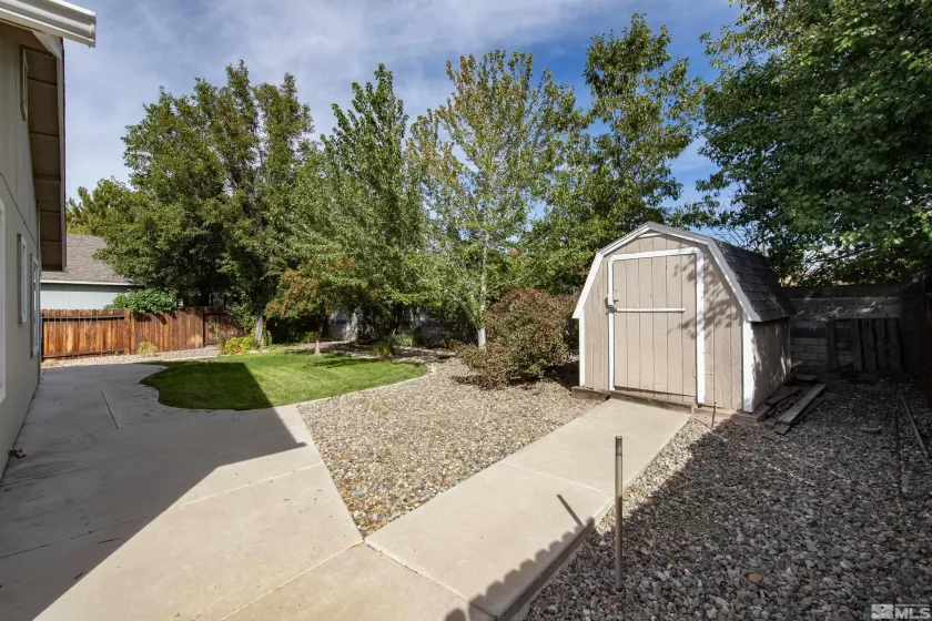 1071 Table Mountain Way, Reno, Nevada 89436, 3 Bedrooms Bedrooms, ,2 BathroomsBathrooms,Residential,For Sale,Table Mountain Way,240013172