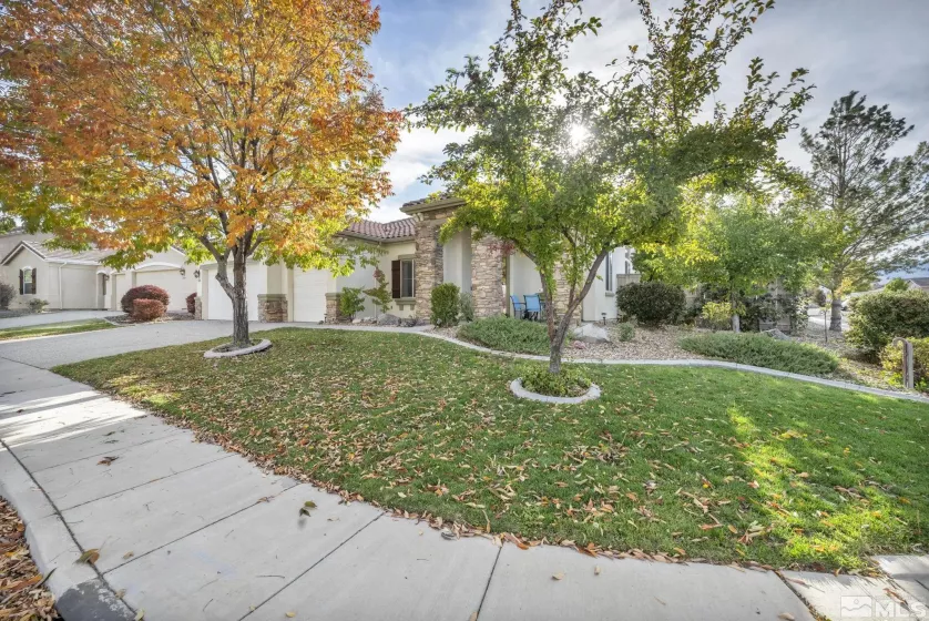 10655 Autumn Walk Lane, Reno, Nevada 89521, 4 Bedrooms Bedrooms, ,3 BathroomsBathrooms,Residential,For Sale,Autumn Walk Lane,240013166