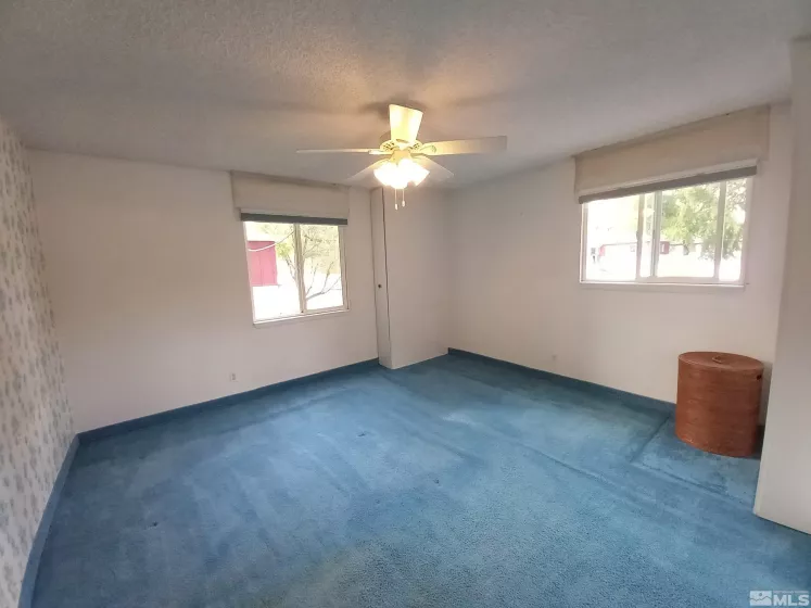 1940 4th Street #20, Sparks, Nevada 89431, 2 Bedrooms Bedrooms, ,1 BathroomBathrooms,Residential,For Sale,4th Street #20,240013161