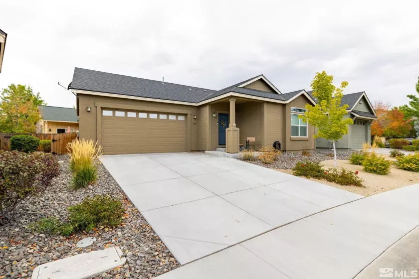 935 Peach Blossom Way, Sparks, Nevada 89436, 2 Bedrooms Bedrooms, ,2 BathroomsBathrooms,Residential,For Sale,Peach Blossom Way,240013061