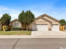 705 DIVOT DRIVE, Fernley, Nevada 89408, 3 Bedrooms Bedrooms, ,2 BathroomsBathrooms,Residential,For Sale,DIVOT DRIVE,240009353