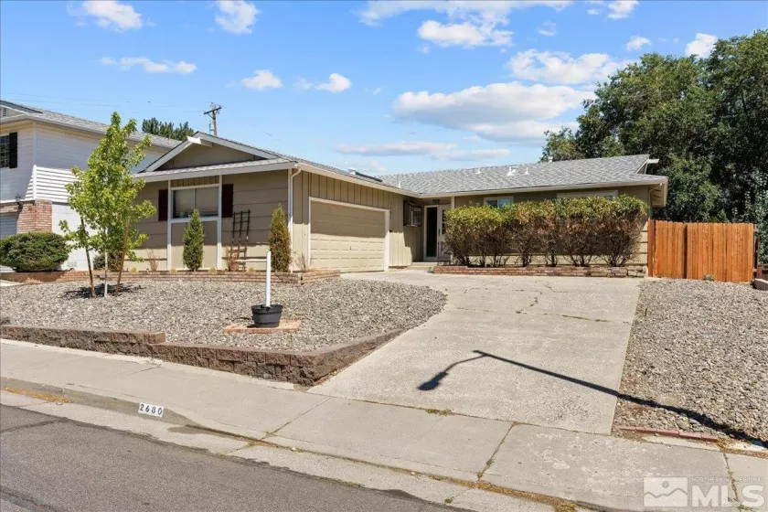 2680 Severn Dr, Reno, Nevada 89503, 3 Bedrooms Bedrooms, ,2 BathroomsBathrooms,Residential,For Sale,Severn Dr,240010809