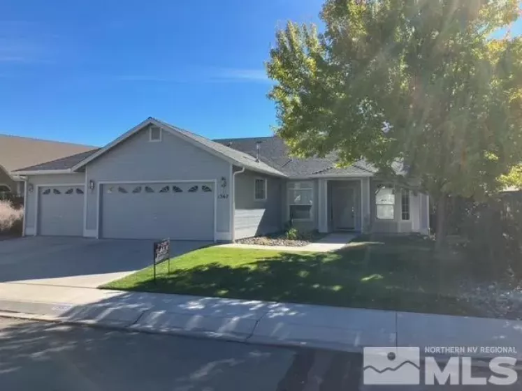 1367 Falstaff, Gardnerville, Nevada 89410, 3 Bedrooms Bedrooms, ,2 BathroomsBathrooms,Residential,For Sale,Falstaff,240013574